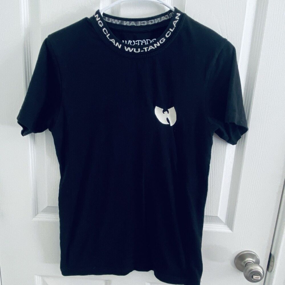 Wu-Tang Clan Shirt Mens Size Small Logo Embroidered Spellout Collar Cotton